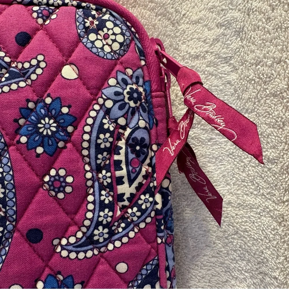 Vera Bradley Boysenberry Pink Paisley Quilted Carrying Case Sleeve 17” Laptop